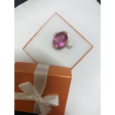 Кольцо золотое с корундом, золото 585 (14K), вес 6.9 г. Кольцо золотое с корундом, золото 585 (14K), вес 6.9 г.