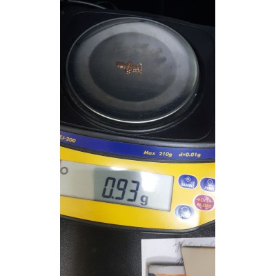 Крест, золото 585 (14K), вес 0.9 г. Крест, золото 585 (14K), вес 0.9 г.