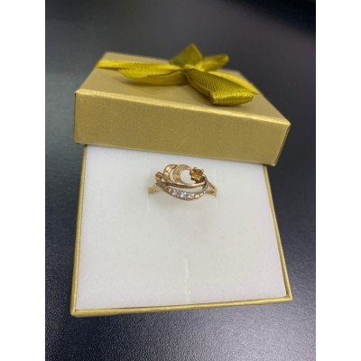 Кольцо с камнями , золото 585 (14K), вес 1.9 г. Кольцо с камнями , золото 585 (14K), вес 1.9 г.