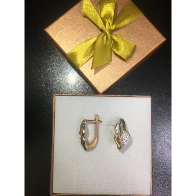 Серьги с камнями , золото 585 (14K), вес 3.5 г. Серьги с камнями , золото 585 (14K), вес 3.5 г.