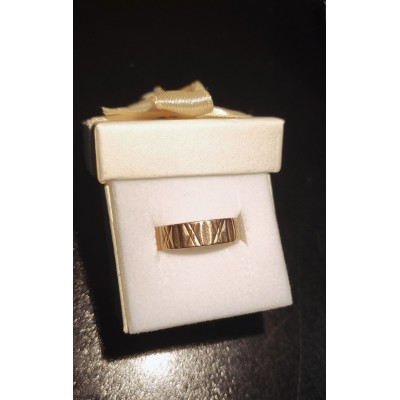 Обручальное кольцо, золото 585 (14K), вес 4.2 г. Обручальное кольцо, золото 585 (14K), вес 4.2 г.