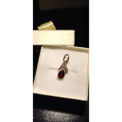 Подвеска с камнями , золото 585 (14K), вес 0.9 г. Подвеска с камнями , золото 585 (14K), вес 0.9 г.