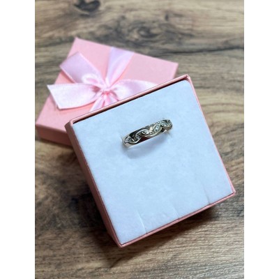 Кольцо с камнями , золото 585 (14K), вес 2.6 г. Кольцо с камнями , золото 585 (14K), вес 2.6 г.