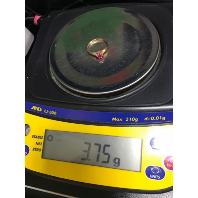 Кольцо с камнем, золото 585 (14K), вес 3.7 г. Кольцо с камнем, золото 585 (14K), вес 3.7 г.