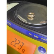 золотое кольцо, золото 585 (14K), вес 2.2 г.
