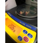 Серьги с камнями , золото 585 (14K), вес 2 г.