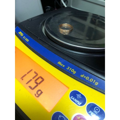 Кольцо , золото 585 (14K), вес 1.7 г. Кольцо , золото 585 (14K), вес 1.7 г.