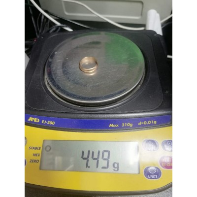 Обручальное кольцо, золото 585 (14K), вес 4.4 г. Обручальное кольцо, золото 585 (14K), вес 4.4 г.