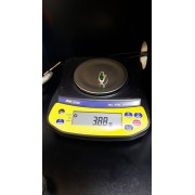 Перстень с камнем, золото 585 (14K), вес 3.8 г.