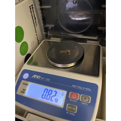 Крест, золото 585 (14K), вес 0.8 г. Крест, золото 585 (14K), вес 0.8 г.