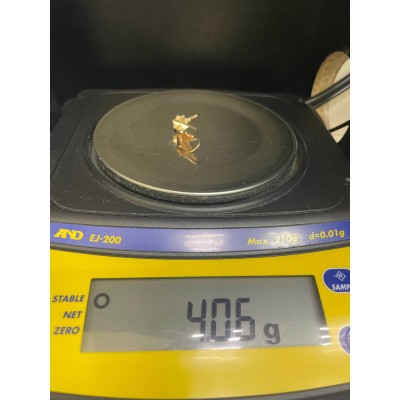 Серьги, золото 585 (14K), вес 4 г. Серьги, золото 585 (14K), вес 4 г.