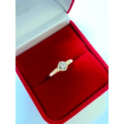 Кольцо с камнем , золото 585 (14K), вес 1.3 г. Кольцо с камнем , золото 585 (14K), вес 1.3 г.