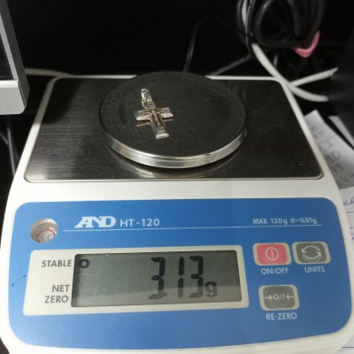 Серебряный крест, серебро 925, вес 3 г. Серебряный крест, серебро 925, вес 3 г.