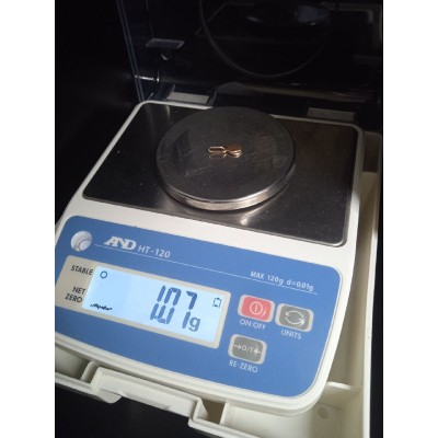 Золотой кулон, золото 585 (14K), вес 1 г. Золотой кулон, золото 585 (14K), вес 1 г.