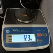 Крест с камнями, золото 585 (14K), вес 1.2 г.