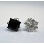 Серьги пусеты с камнями , золото 585 (14K), вес 1.8 г.
