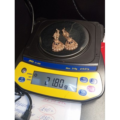 Серьги с камнями, золото 585 (14K), вес 21.8 г. Серьги с камнями, золото 585 (14K), вес 21.8 г.