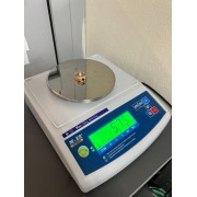 Золотая печатка с камнями, золото 585 (14K), вес 5.7 г.