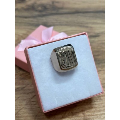 Золотая печатка , золото 375 (9K), вес 6.7 г. Золотая печатка , золото 375 (9K), вес 6.7 г.