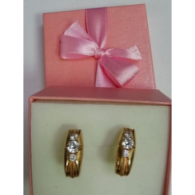 Серьги с фианитами, золото 585 (14K), вес 3.86 г. Серьги с фианитами, золото 585 (14K), вес 3.86 г.