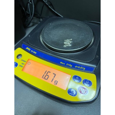 Серьги с камнями, серебро 925, вес 1.6 г. Серьги с камнями, серебро 925, вес 1.6 г.