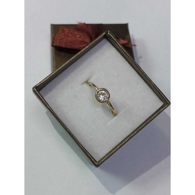 кольцо с фианитом, золото 585 (14K), вес 0.78 г. кольцо с фианитом, золото 585 (14K), вес 0.78 г.