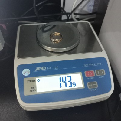 Кольцо серебряное с фианитом , серебро 925, вес 1.4 г. Кольцо серебряное с фианитом , серебро 925, вес 1.4 г.