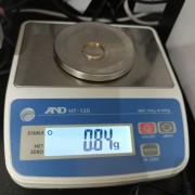 Кольцо золотое, с фианитами, золото 585 (14K), вес 0.8 г.