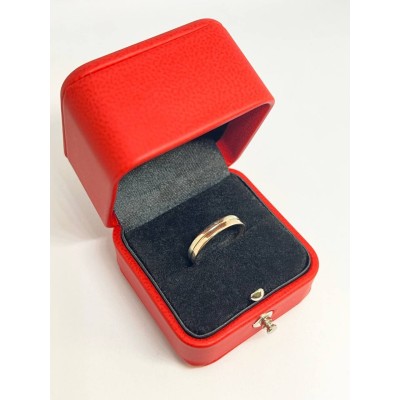 Кольцо обручальное без вставок, золото 585 (14K), вес 1.9 г. Кольцо обручальное без вставок, золото 585 (14K), вес 1.9 г.