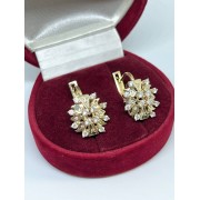 Серьги золотые с фианитами, золото 585 (14K), вес 7.6 г.