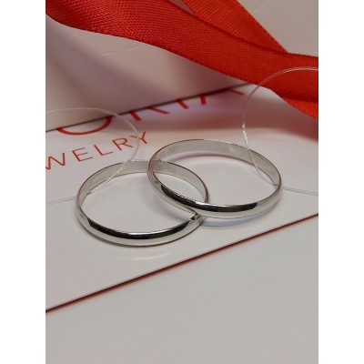 Кольцо серебряное обручальное, серебро 925, вес 1.54 г. Кольцо серебряное обручальное, серебро 925, вес 1.54 г.