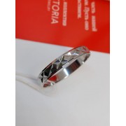 Кольцо серебряное с алмазной огранкой, серебро 925, вес 1.57 г.