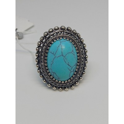 Кольцо золотое с вставками, серебро 925, вес 9.2 г. Кольцо золотое с вставками, серебро 925, вес 9.2 г.