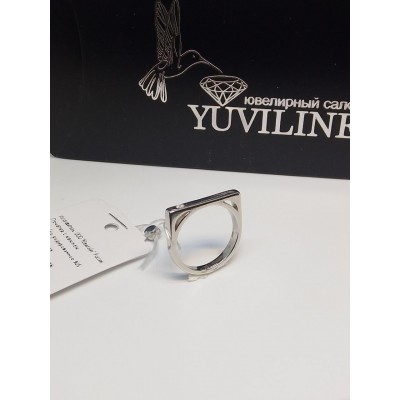 Печатка серебряная с камнем, серебро 925, вес 3.38 г. Печатка серебряная с камнем, серебро 925, вес 3.38 г.