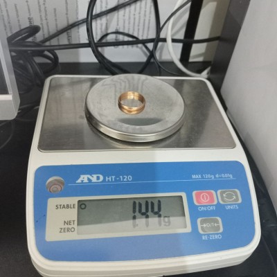 Обручальное кольцо, золото 585 (14K), вес 1.4 г. Обручальное кольцо, золото 585 (14K), вес 1.4 г.