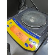 Печатка серебряная с фианитами, серебро 925, вес 2.9 г.