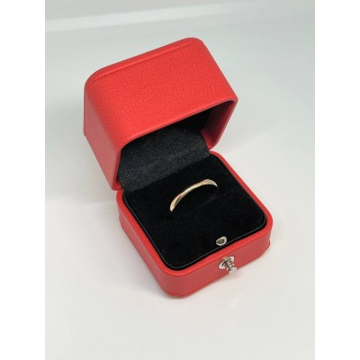 Обручальное кольцо, золото 585 (14K), вес 1.7 г. Обручальное кольцо, золото 585 (14K), вес 1.7 г.