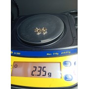 Серьги золотые с фианитами, золото 585 (14K), вес 2.3 г.