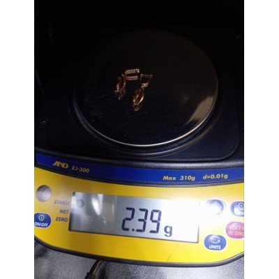 Серьги, золото 585 (14K), вес 2.3 г. Серьги, золото 585 (14K), вес 2.3 г.