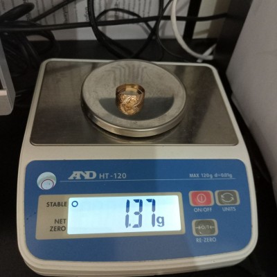 Кольцо, золото 585 (14K), вес 1.3 г. Кольцо, золото 585 (14K), вес 1.3 г.