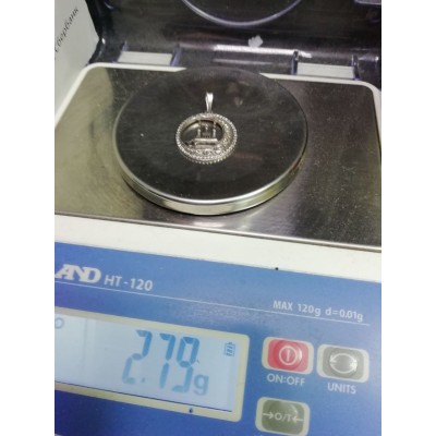 Подвеска серебряная с фианитами, серебро 925, вес 2.79 г. Подвеска серебряная с фианитами, серебро 925, вес 2.79 г.