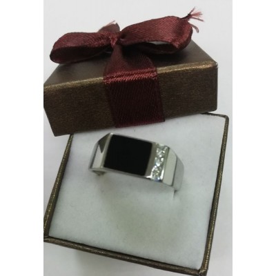 Печатка серебряная с фианитами и вставкой, серебро 925, вес 4.39 г. Печатка серебряная с фианитами и вставкой, серебро 925, вес 4.39 г.