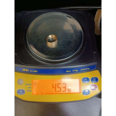 Кольцо золотое с фианитами, золото 585 (14K), вес 4.5 г. Кольцо золотое с фианитами, золото 585 (14K), вес 4.5 г.