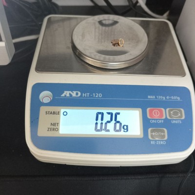 Подвеска золотая без вставок , золото 585 (14K), вес 0.2 г. Подвеска золотая без вставок , золото 585 (14K), вес 0.2 г.