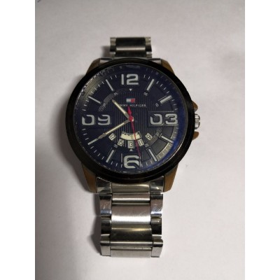 Часы tommy hilfiger C204 Часы tommy hilfiger C204